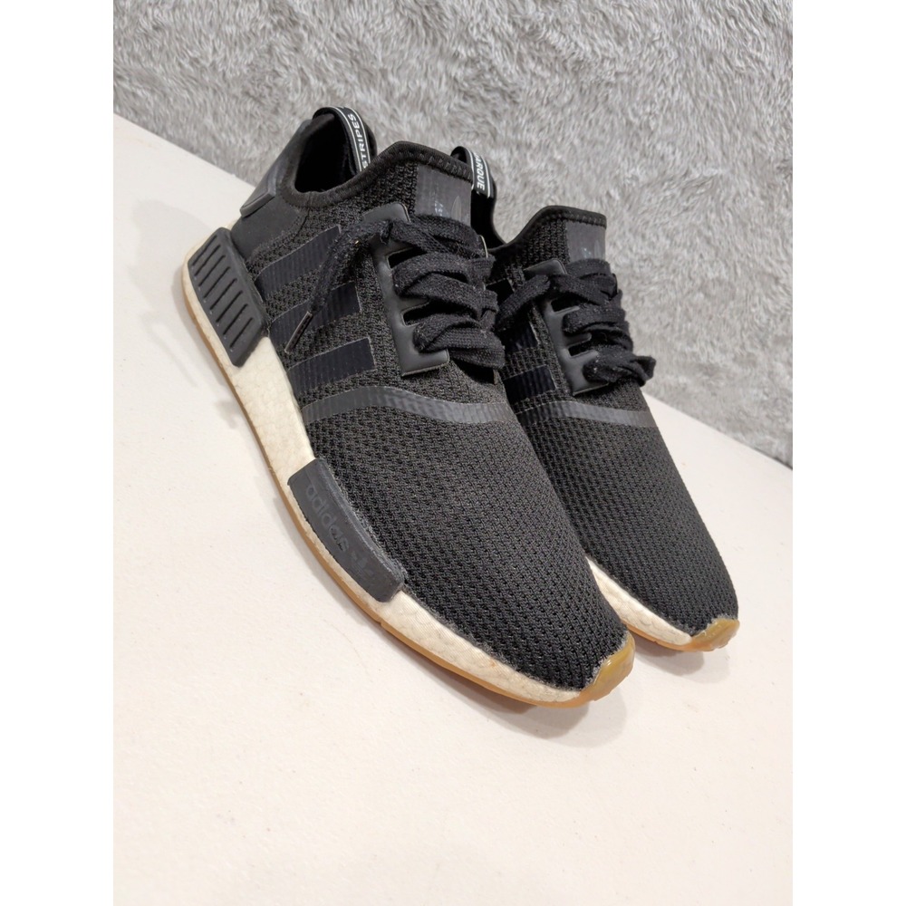 Adidas Originals NMD_R1 Mens Size 12 Core Black Gum Running Shoes B42200